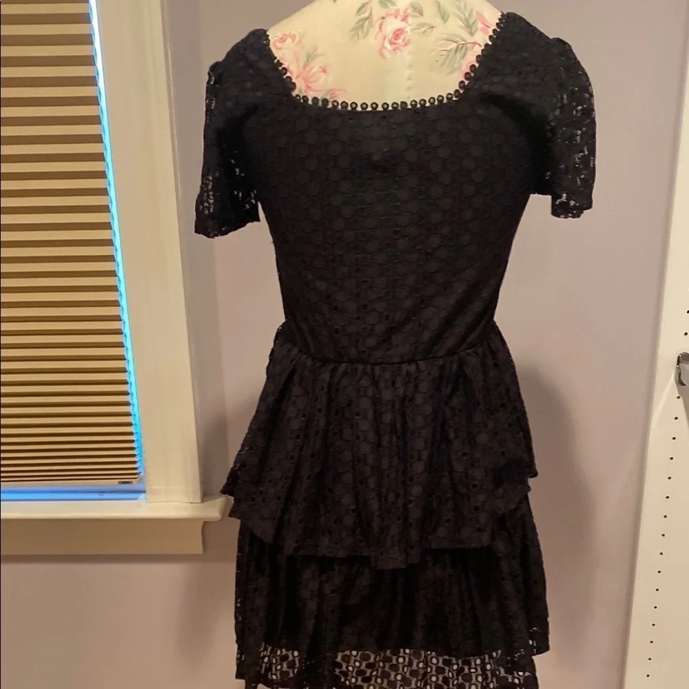 Elegant Black Lace Dress